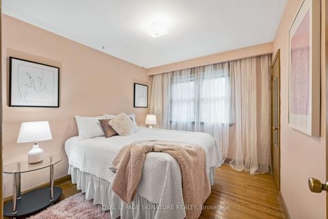 Photo 17 at 186 Burbank Drive, Bayview Village, Toronto