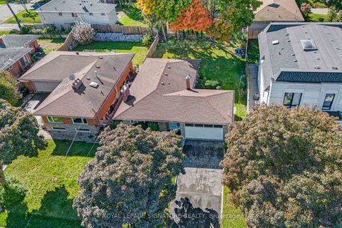 Photo 35 at 186 Burbank Drive, Bayview Village, Toronto