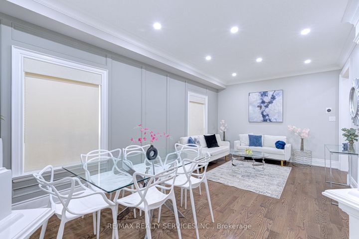 Photo 6 at 16 Fallgate Drive, Credit Valley, Brampton