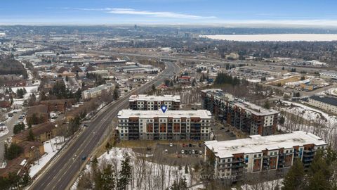 Photo 13 at 407 - 306 Essa Road, 400 West, Barrie