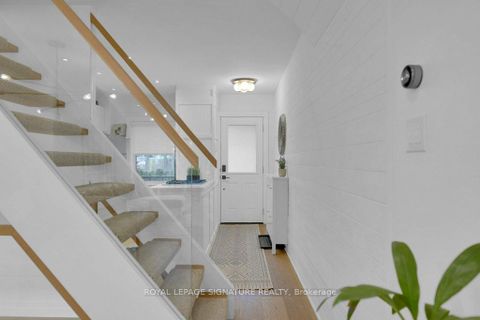 Photo 3 at 3 Martin Road, Mount Pleasant East, Toronto