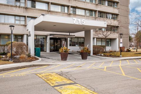 Photo 1 at 2204 - 715 Don Mills Road, Flemingdon Park, Toronto