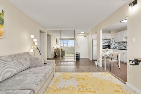 Photo 6 at 2204 - 715 Don Mills Road, Flemingdon Park, Toronto