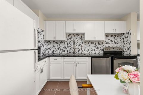 Photo 7 at 2204 - 715 Don Mills Road, Flemingdon Park, Toronto