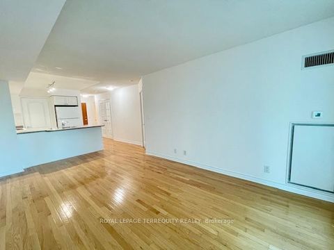 Photo 11 at 1104 - 1 Elm Drive W, City Centre, Mississauga