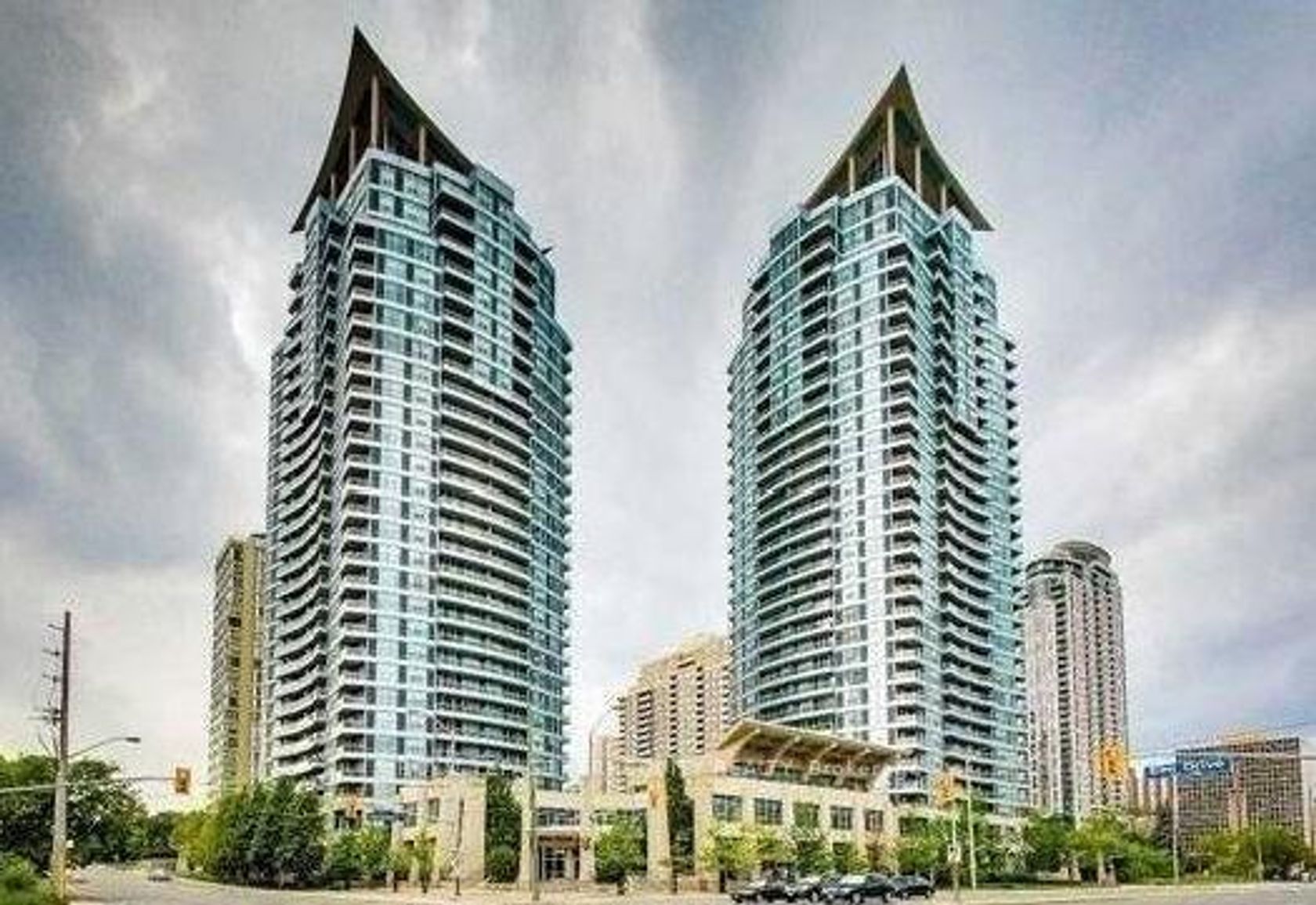 1104 - 1 Elm Drive W, City Centre, Mississauga 