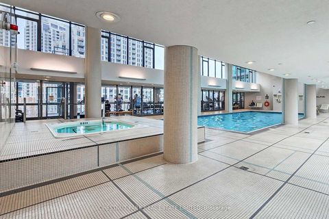 Photo 14 at 808 - 215 Fort York Boulevard, Niagara, Toronto