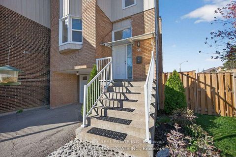 Photo 21 at 38 Carnival Court, Branson, Toronto