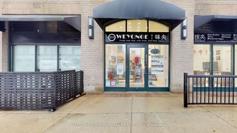 Photo 2 at 27-28 - 909 Yonge Street, Moore Park, Toronto