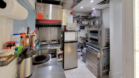 Photo 15 at 27-28 - 909 Yonge Street, Moore Park, Toronto