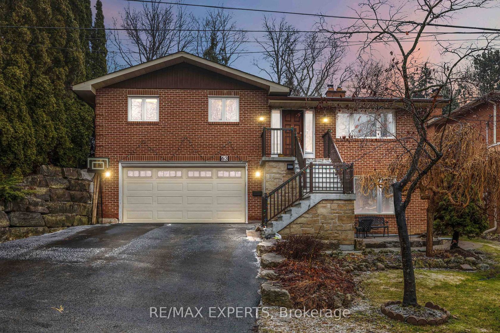 63 Riverside Drive, Humber Summit, Toronto 