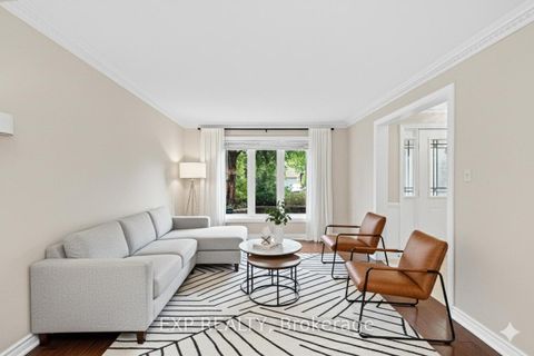 Photo 3 at 17 Gordon Rowe Crescent, Observatory, Richmond Hill