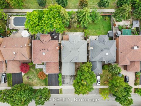 Photo 44 at 17 Gordon Rowe Crescent, Observatory, Richmond Hill