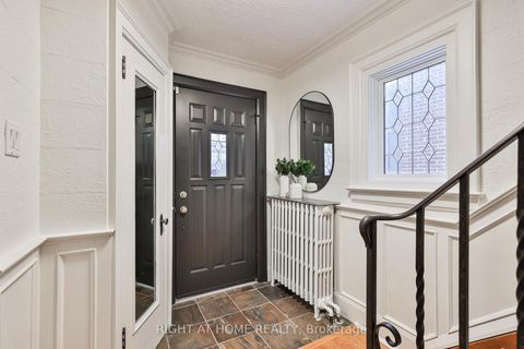 Photo 15 at 25 Fleming Crescent, Leaside, Toronto