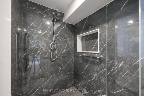 Photo 29 at 25 Fleming Crescent, Leaside, Toronto