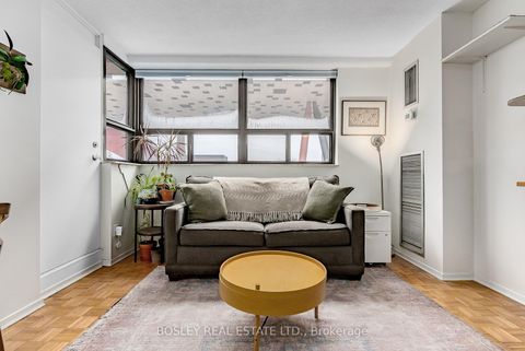 Photo 4 at 613 - 89 McCaul Street W, Chinatown, Toronto