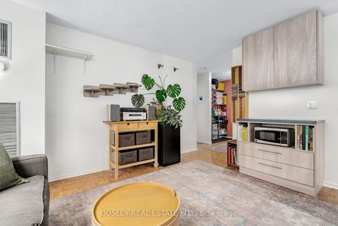 Photo 6 at 613 - 89 McCaul Street W, Chinatown, Toronto