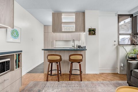 Photo 8 at 613 - 89 McCaul Street W, Chinatown, Toronto