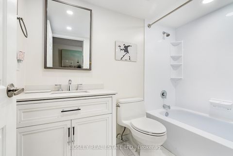 Photo 13 at 613 - 89 McCaul Street W, Chinatown, Toronto