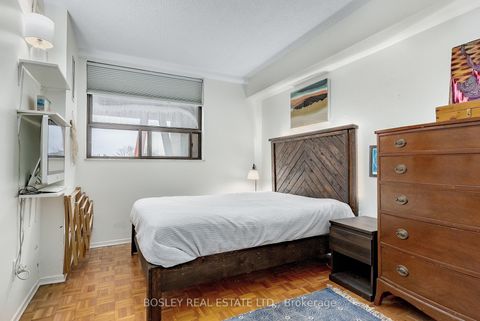 Photo 16 at 613 - 89 McCaul Street W, Chinatown, Toronto