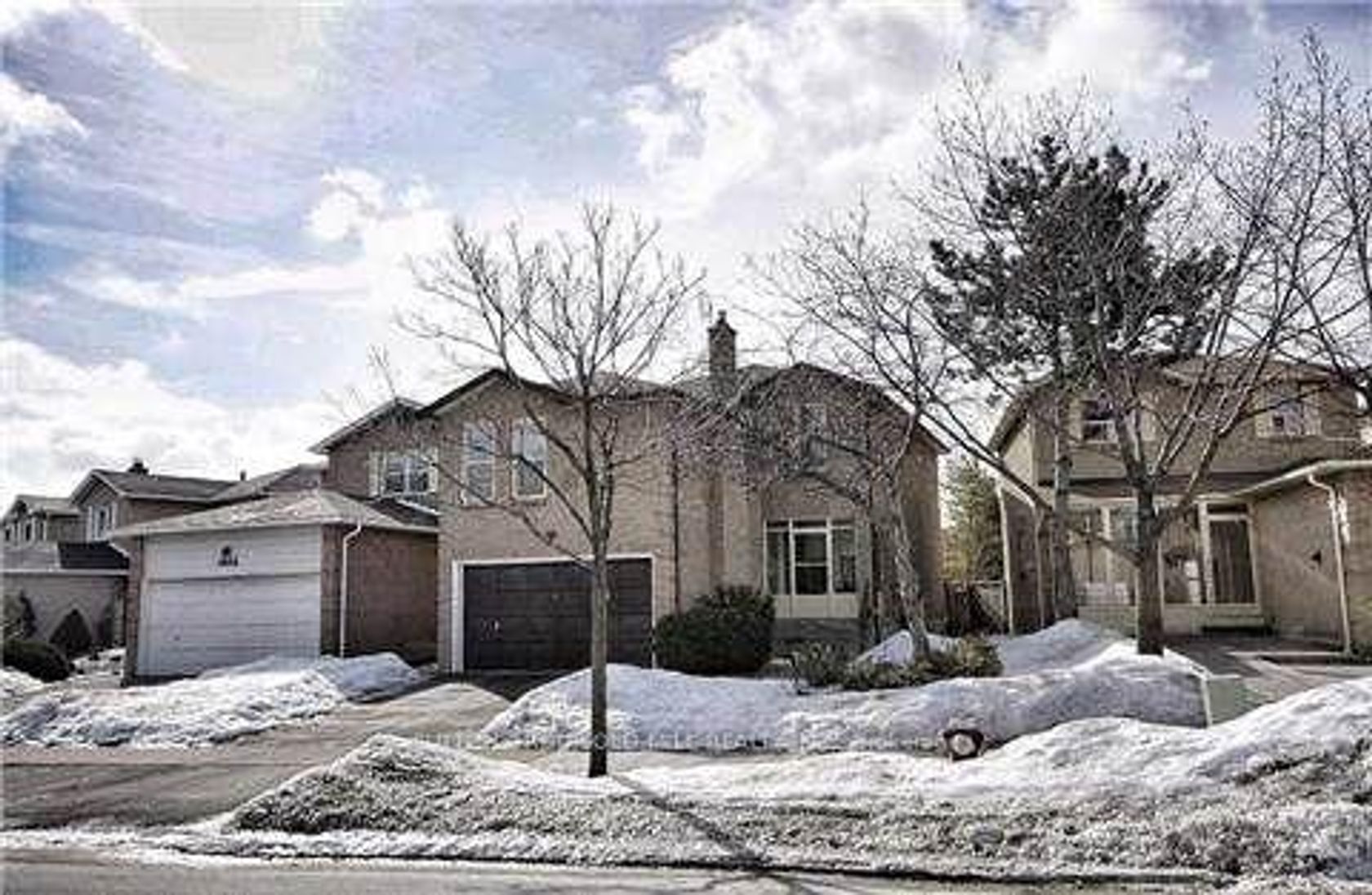 4638 Regents Terrace, Hurontario, Mississauga photo number 2