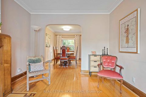 Photo 6 at 59 Parkview Hill Crescent, Parkview, Toronto