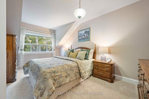 Photo 19 at 59 Parkview Hill Crescent, Parkview, Toronto