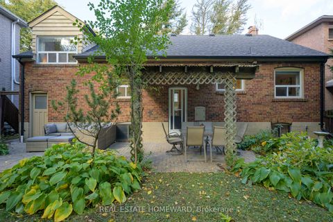 Photo 33 at 59 Parkview Hill Crescent, Parkview, Toronto