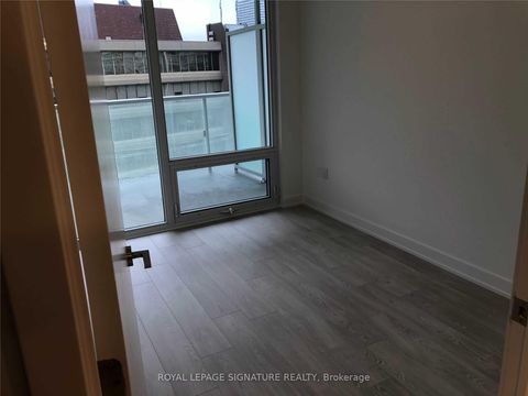 Photo 8 at 622 - 15 Queens Quay E, Waterfront Communities C8, Toronto