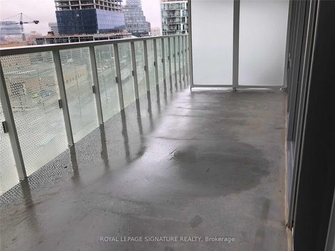 Photo 13 at 622 - 15 Queens Quay E, Waterfront Communities C8, Toronto