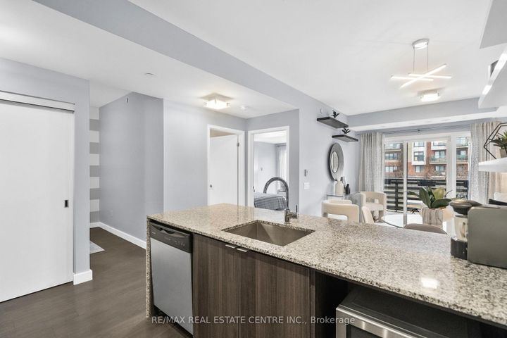 Photo 10 at 213 - 5005 Harvard Road, Churchill Meadows, Mississauga