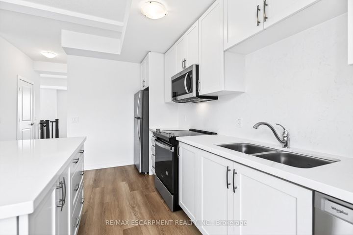 Photo 16 at 55 Great Falls Boulevard, Waterdown, Hamilton