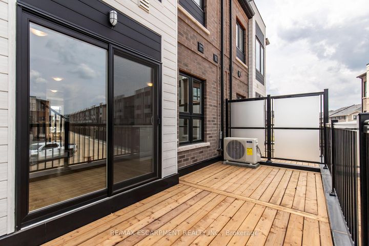 Photo 22 at 55 Great Falls Boulevard, Waterdown, Hamilton