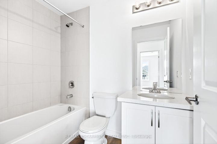 Photo 41 at 55 Great Falls Boulevard, Waterdown, Hamilton