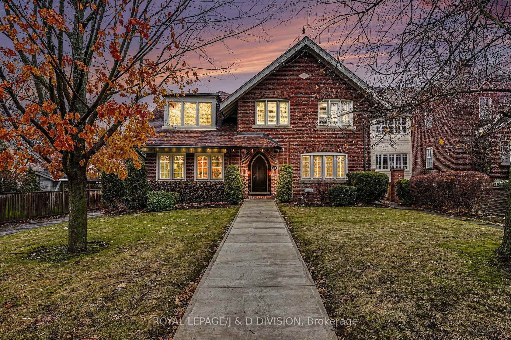 12 Weybourne Crescent, Lawrence Park South, Toronto 