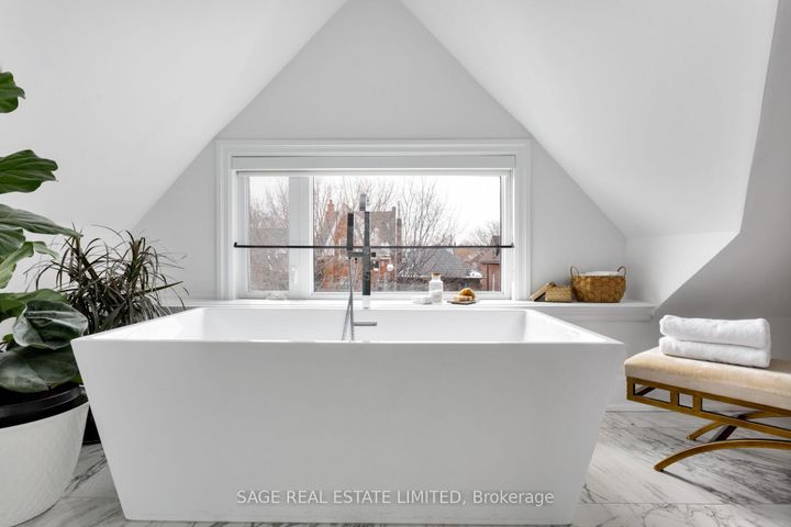 Photo 39 at 221 Crawford Street, Bellwoods, Toronto