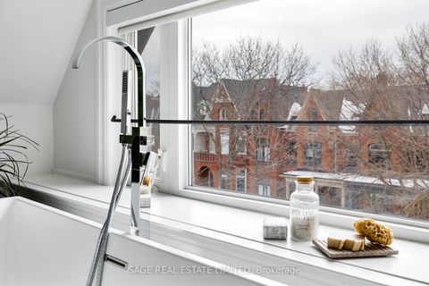 Photo 40 at 221 Crawford Street, Bellwoods, Toronto