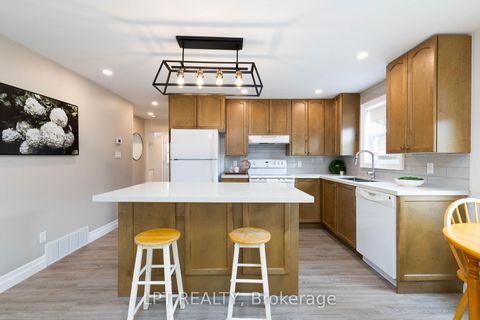 Photo 11 at 796 Sedore Avenue, Historic Lakeshore Communities, Georgina