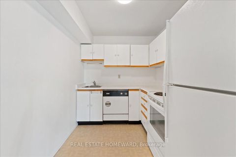 Photo 10 at 501 - 3050 Ellesmere Road, Morningside, Toronto