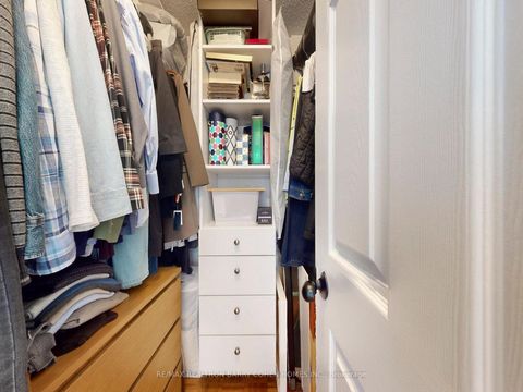 Photo 27 at PH104 - 1 Emerald Lane, Yorkhill, Vaughan