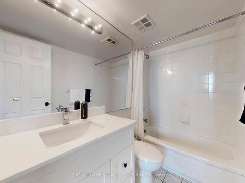 Photo 33 at PH104 - 1 Emerald Lane, Yorkhill, Vaughan