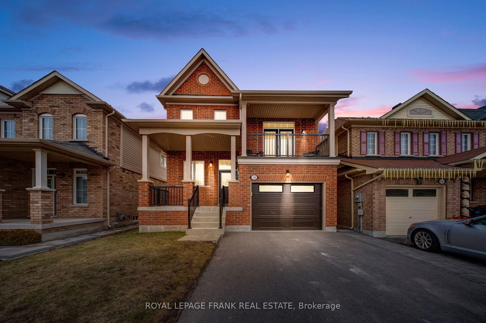 19 Jack Roach St Street, Bowmanville, Clarington 