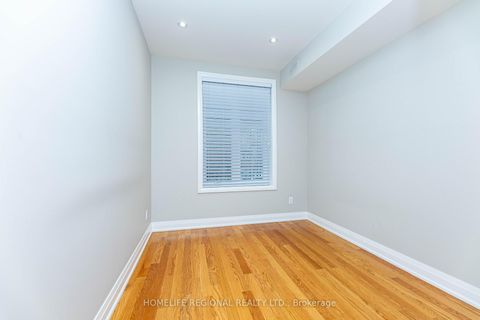 Photo 6 at 204 Roxton Road, Bellwoods, Toronto