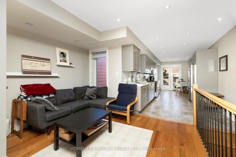 Photo 17 at 204 Roxton Road, Bellwoods, Toronto