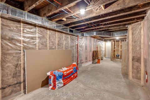 Photo 29 at 204 Roxton Road, Bellwoods, Toronto