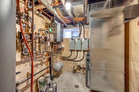 Photo 30 at 204 Roxton Road, Bellwoods, Toronto