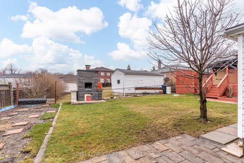 Photo 25 at 18 Fairweather Road, Amesbury, Toronto