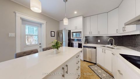 Photo 12 at 109 Sherwood Avenue, Mount Pleasant East, Toronto