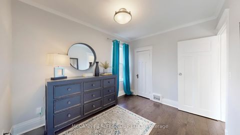 Photo 16 at 109 Sherwood Avenue, Mount Pleasant East, Toronto