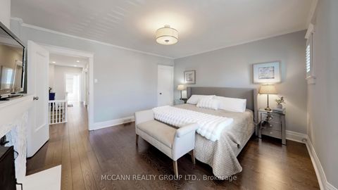 Photo 21 at 109 Sherwood Avenue, Mount Pleasant East, Toronto